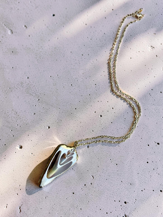 Coastal Shell Pendant Necklace