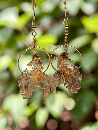 Fin & Flow Earrings